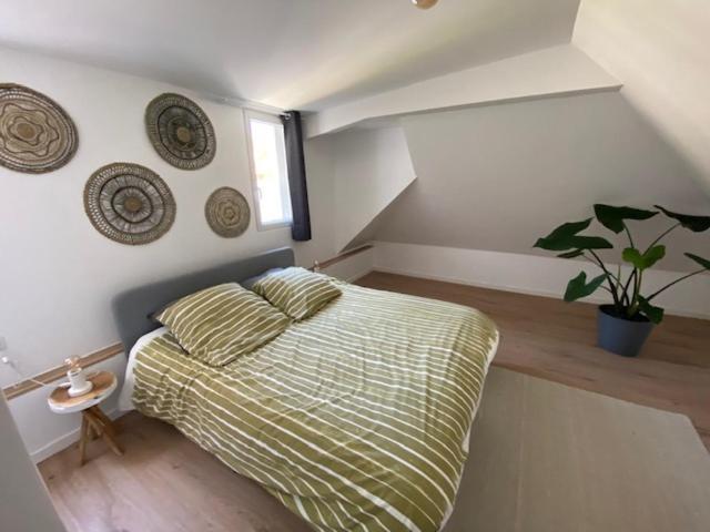 Duplex Proche Gare Vue Tour Perret Avec Parking Gratuit Διαμέρισμα Αμιάν Εξωτερικό φωτογραφία